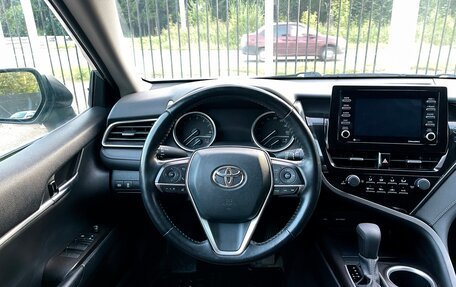 Toyota Camry, 2020 год, 2 249 000 рублей, 11 фотография