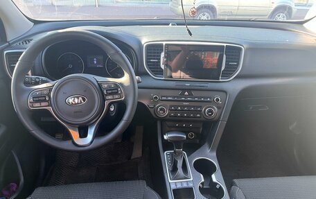 KIA Sportage IV рестайлинг, 2016 год, 1 709 900 рублей, 2 фотография