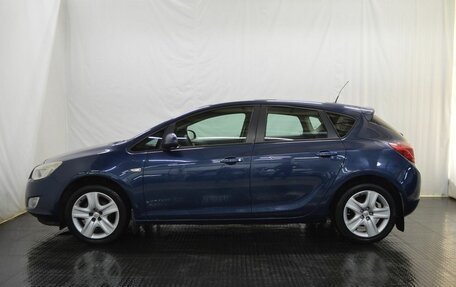Opel Astra J, 2011 год, 672 000 рублей, 8 фотография