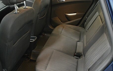 Opel Astra J, 2011 год, 672 000 рублей, 11 фотография