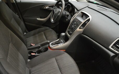 Opel Astra J, 2011 год, 672 000 рублей, 12 фотография