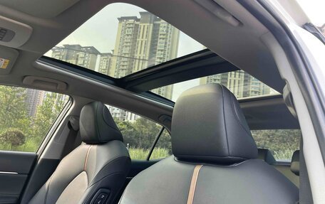 Toyota Camry, 2021 год, 2 219 000 рублей, 16 фотография