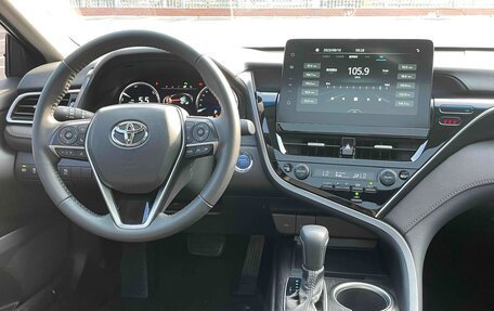 Toyota Camry, 2021 год, 2 219 000 рублей, 9 фотография