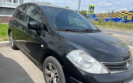 Nissan Tiida, 2010 год, 750 000 рублей, 2 фотография