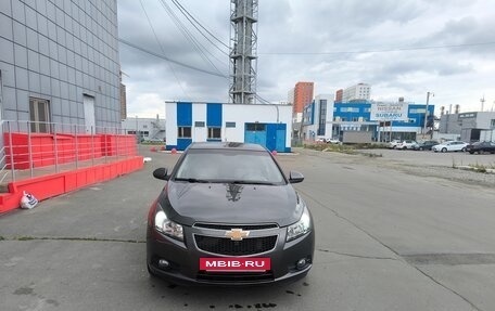 Chevrolet Cruze II, 2010 год, 850 000 рублей, 2 фотография
