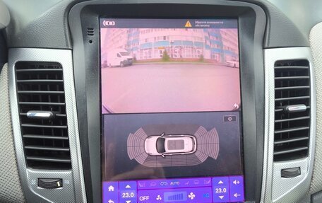 Chevrolet Cruze II, 2010 год, 850 000 рублей, 19 фотография