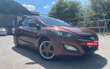 Hyundai i30 II рестайлинг, 2012 год, 1 300 000 рублей, 3 фотография