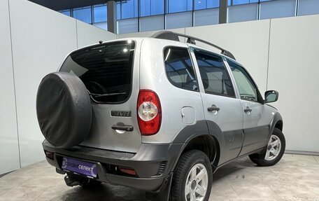 Chevrolet Niva I рестайлинг, 2018 год, 760 000 рублей, 5 фотография