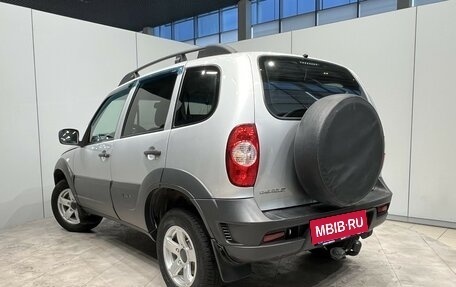 Chevrolet Niva I рестайлинг, 2018 год, 760 000 рублей, 3 фотография