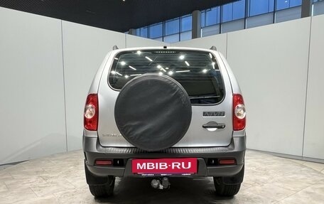 Chevrolet Niva I рестайлинг, 2018 год, 760 000 рублей, 4 фотография