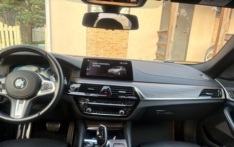 BMW 5 серия, 2018 год, 4 350 000 рублей, 9 фотография