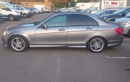 Mercedes-Benz C-Класс, 2011 год, 880 000 рублей, 4 фотография