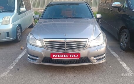 Mercedes-Benz C-Класс, 2011 год, 880 000 рублей, 8 фотография