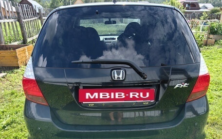 Honda Fit III, 2007 год, 400 000 рублей, 4 фотография