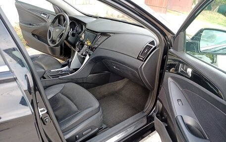 Hyundai Sonata VI, 2012 год, 1 450 000 рублей, 5 фотография