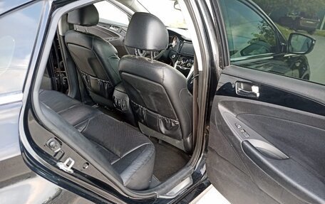 Hyundai Sonata VI, 2012 год, 1 450 000 рублей, 4 фотография