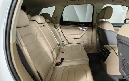 Volkswagen Touareg III, 2019 год, 4 235 000 рублей, 13 фотография