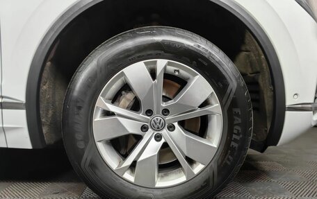 Volkswagen Touareg III, 2019 год, 4 235 000 рублей, 18 фотография