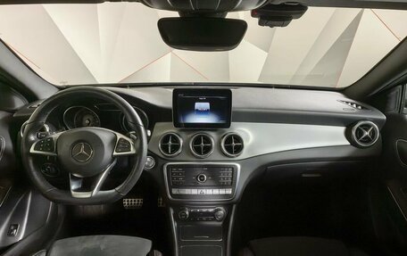 Mercedes-Benz GLA, 2018 год, 2 298 000 рублей, 13 фотография