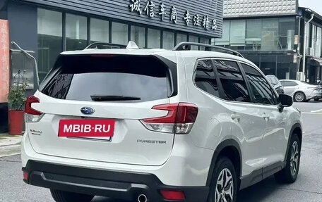 Subaru Forester, 2022 год, 2 650 000 рублей, 6 фотография