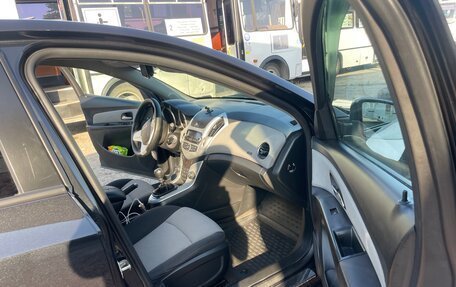 Chevrolet Cruze II, 2013 год, 820 000 рублей, 11 фотография