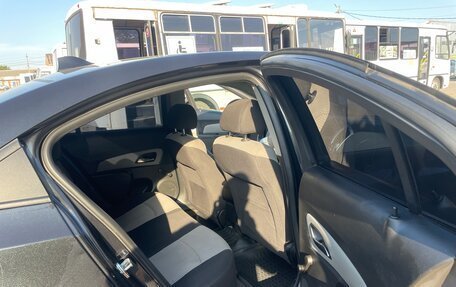 Chevrolet Cruze II, 2013 год, 820 000 рублей, 12 фотография