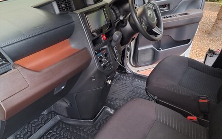 Toyota Roomy I, 2020 год, 1 200 000 рублей, 13 фотография