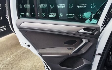 Volkswagen Tiguan II, 2019 год, 2 590 000 рублей, 11 фотография
