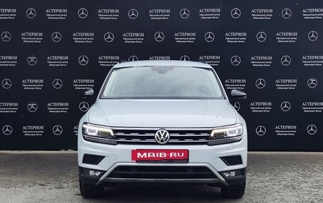 Volkswagen Tiguan II, 2019 год, 2 590 000 рублей, 6 фотография