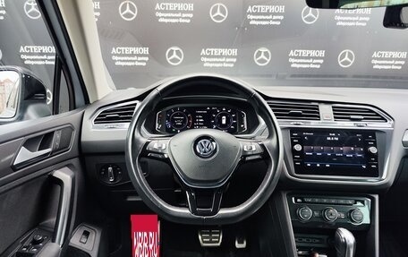 Volkswagen Tiguan II, 2019 год, 2 590 000 рублей, 18 фотография