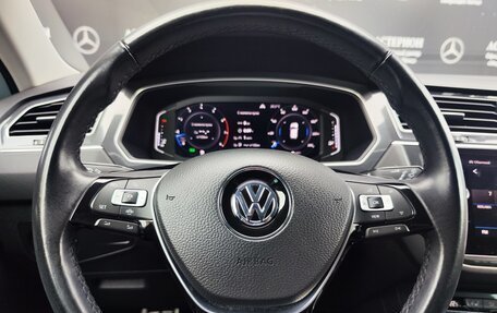 Volkswagen Tiguan II, 2019 год, 2 590 000 рублей, 19 фотография
