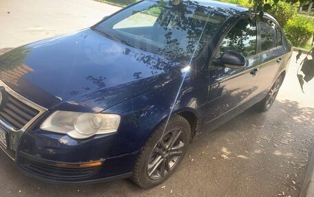 Volkswagen Passat B6, 2008 год, 450 000 рублей, 1 фотография