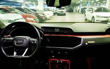 Audi Q3, 2021 год, 2 900 000 рублей, 7 фотография