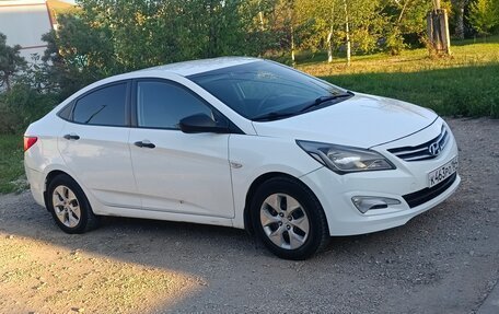 Hyundai Solaris II рестайлинг, 2016 год, 790 000 рублей, 2 фотография