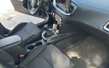 KIA cee'd III, 2019 год, 1 400 000 рублей, 11 фотография