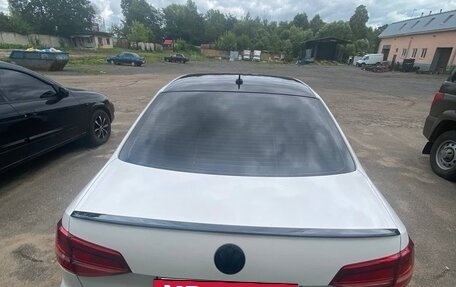 Volkswagen Jetta VI, 2015 год, 950 000 рублей, 4 фотография