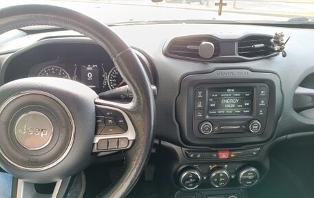 Jeep Renegade I рестайлинг, 2016 год, 1 500 000 рублей, 7 фотография