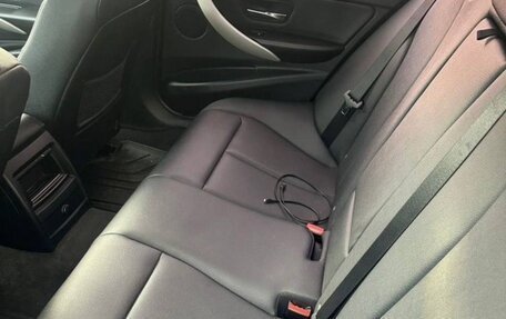 BMW 3 серия, 2015 год, 1 210 000 рублей, 10 фотография