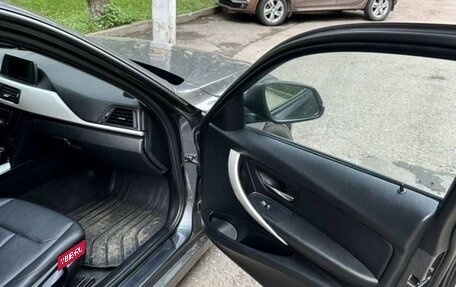 BMW 3 серия, 2015 год, 1 210 000 рублей, 14 фотография
