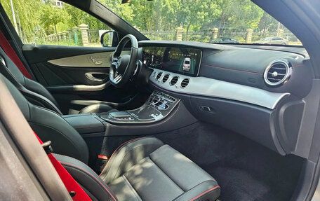 Mercedes-Benz E-Класс AMG, 2022 год, 6 600 000 рублей, 9 фотография