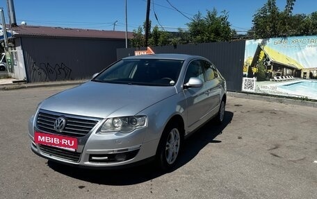Volkswagen Passat B6, 2008 год, 780 000 рублей, 2 фотография
