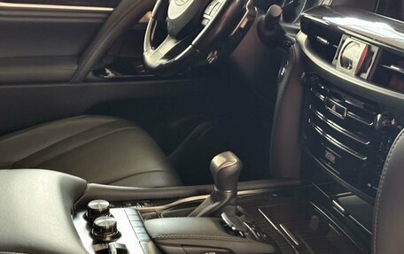 Lexus LX III, 2021 год, 8 900 000 рублей, 9 фотография