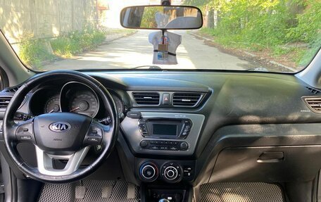 KIA Rio III рестайлинг, 2014 год, 910 000 рублей, 8 фотография