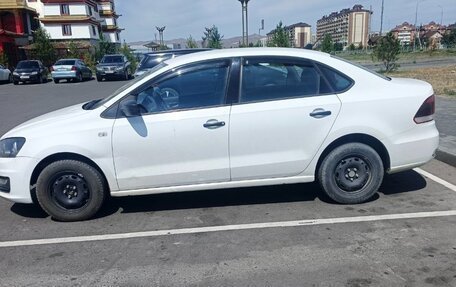 Volkswagen Polo VI (EU Market), 2019 год, 930 000 рублей, 3 фотография