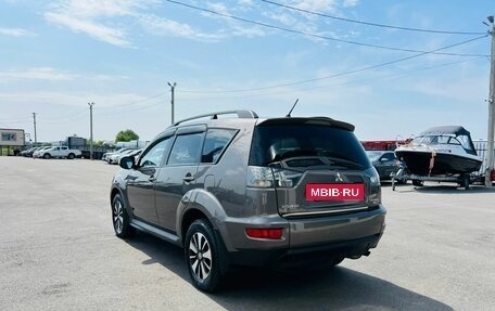 Mitsubishi Outlander III рестайлинг 3, 2012 год, 1 599 000 рублей, 4 фотография