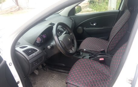 Renault Megane III, 2013 год, 550 000 рублей, 6 фотография