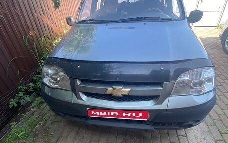 Chevrolet Niva I рестайлинг, 2011 год, 350 000 рублей, 3 фотография