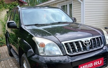 Toyota Land Cruiser Prado 120 рестайлинг, 2007 год, 2 фотография