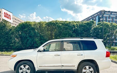 Toyota Land Cruiser 200, 2012 год, 3 800 000 рублей, 2 фотография