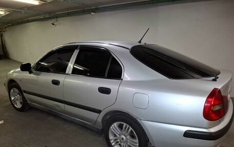 Mitsubishi Carisma I, 2002 год, 310 000 рублей, 5 фотография